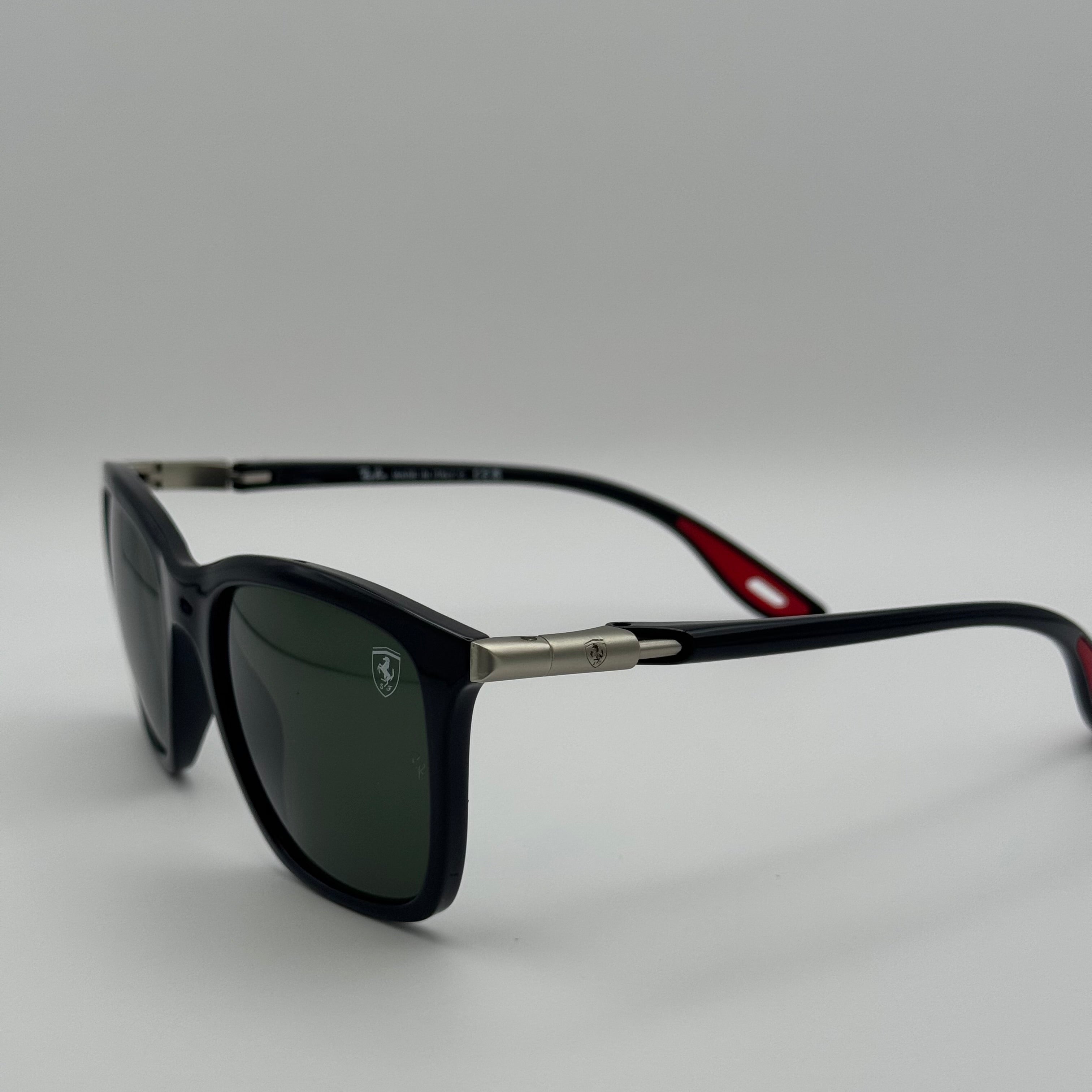NG sunglasses Ferrari crb443 Black
