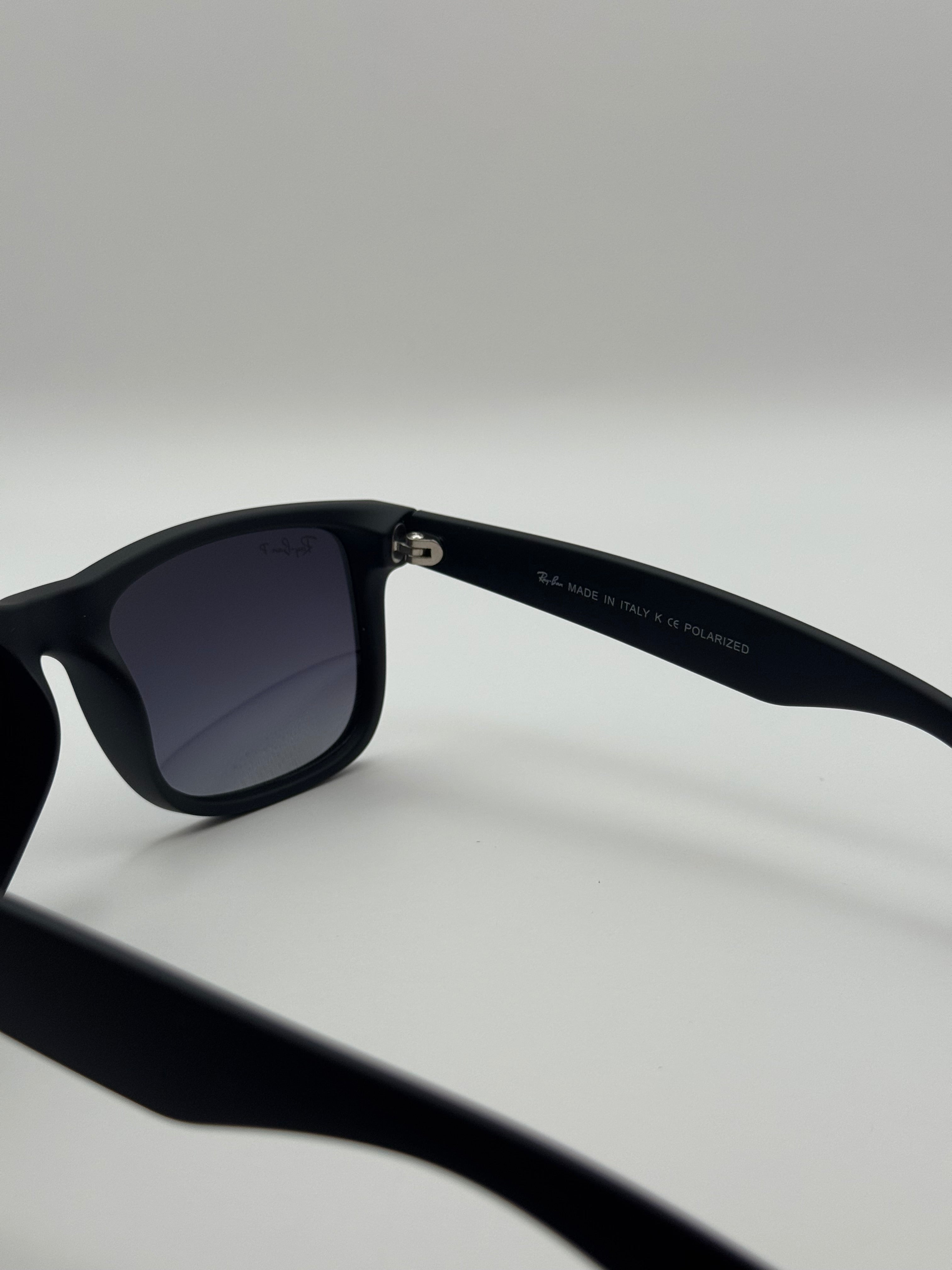 NG sunglasses bgrb4165 Black