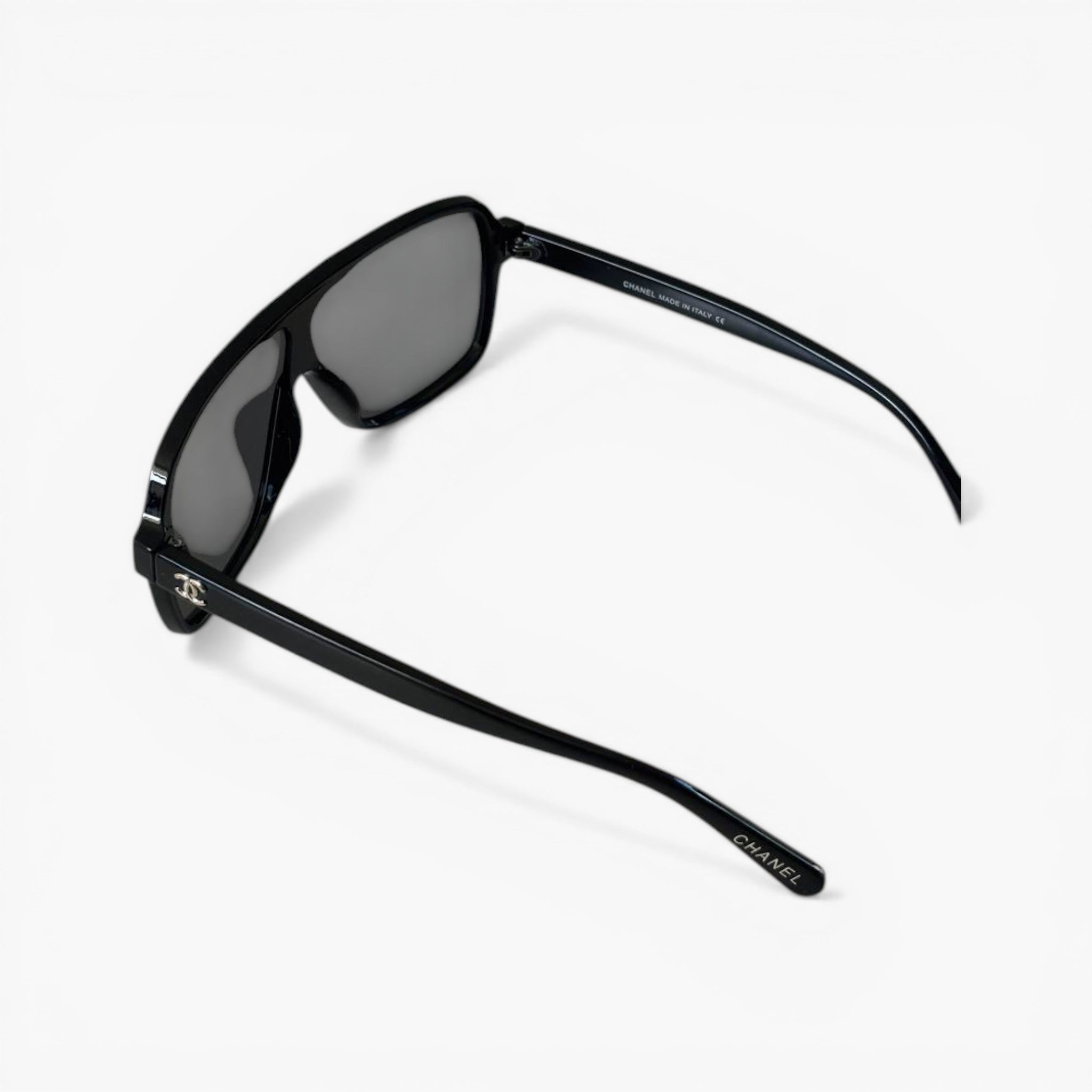 Designer style sunglasses